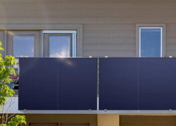Pflegen Sie Ihren Garten durch eine Balkon Solaranlage mit Speicher im Winter