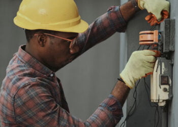 5 Gründe für die Beauftragung eines professionellen Technikers für Ihre Hausreparaturarbeiten