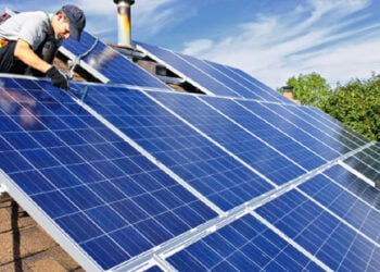 Mikrowechselrichter vs Power Optimizer: Verbessern Ihre Erfahrung Solar